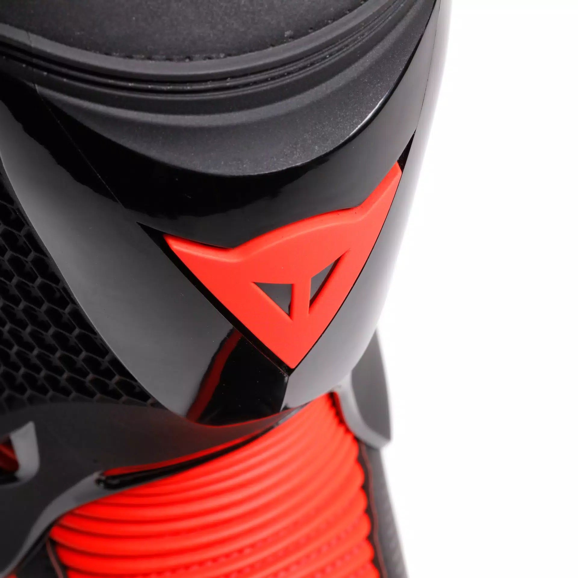 Dainese Torque 4 Racing en straat motorlaarzen | Heren | Zwart/Rood | 201790008562800 