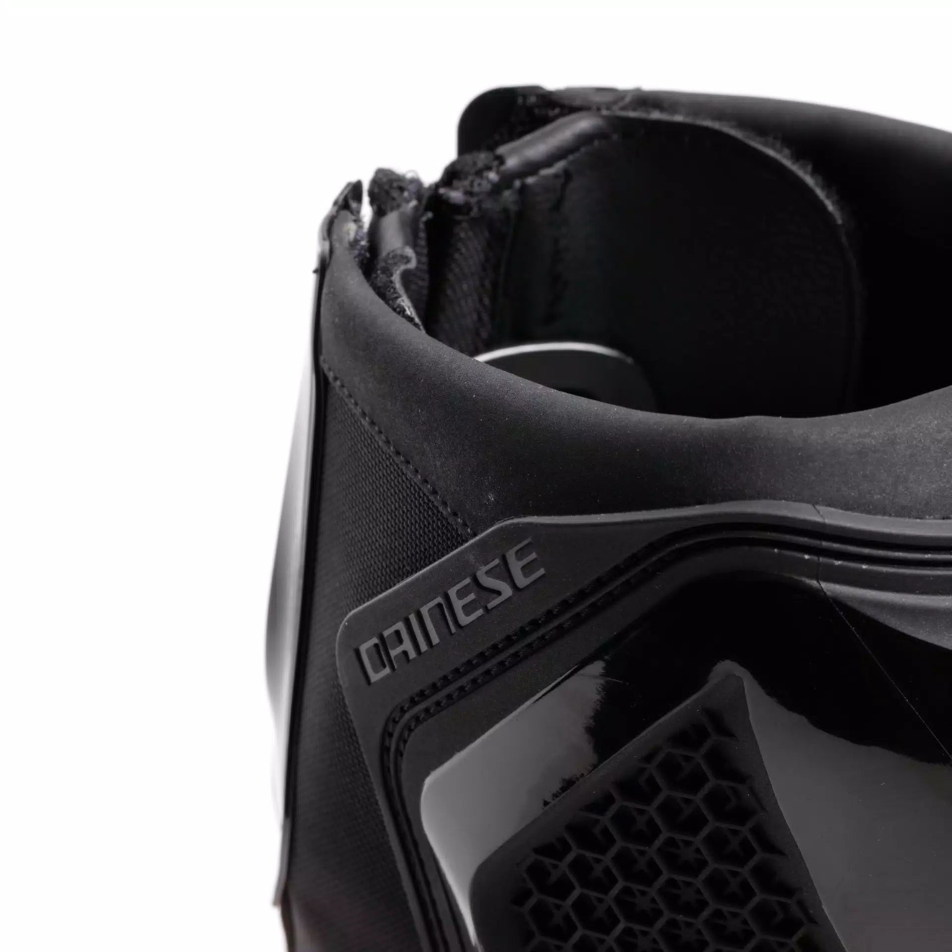 Dainese Torque 4 Racing en straat motorlaarzen | Heren | Zwart/Rood | 201790008562800 