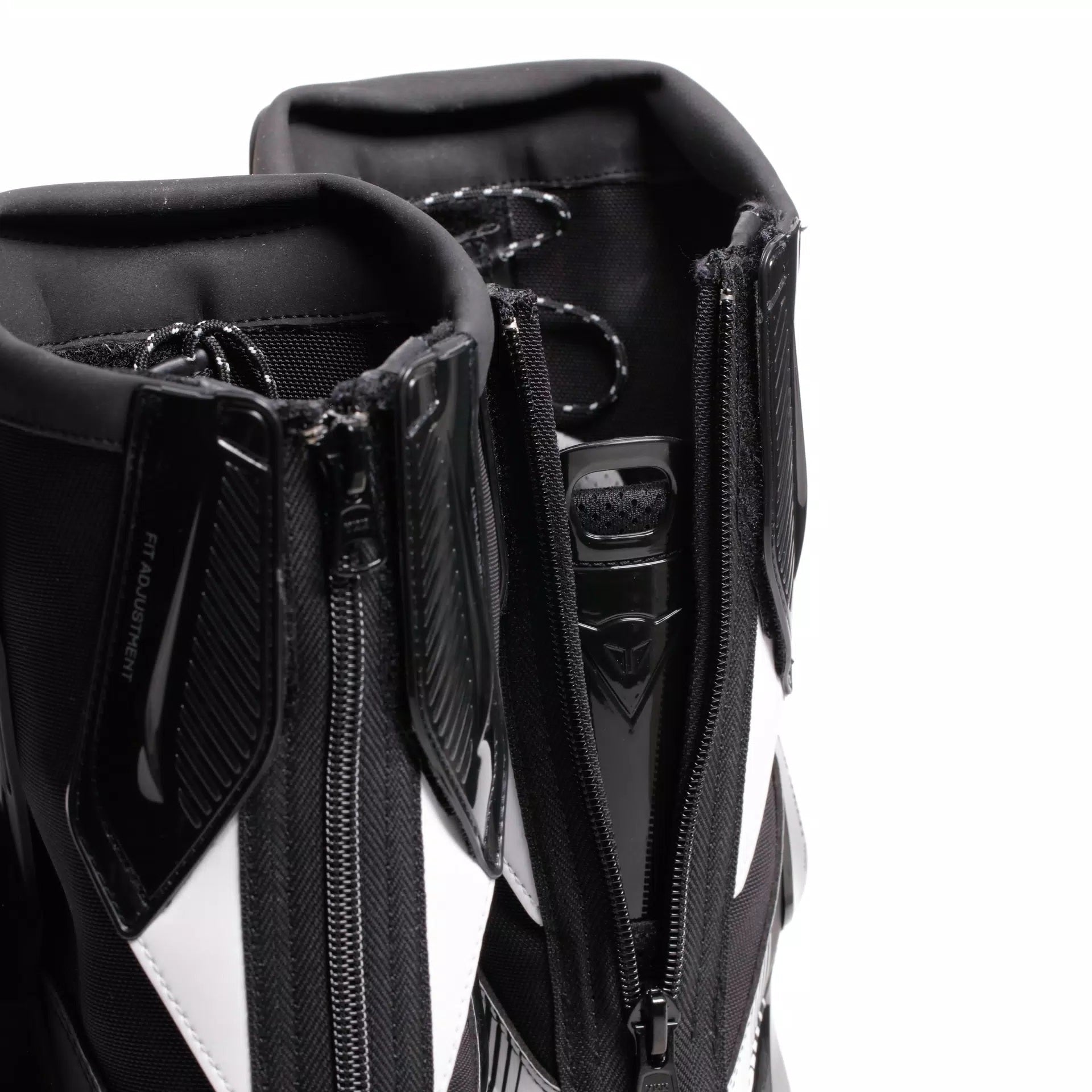 Dainese Torque 4 Air Racing en straat motorlaarzen zomer | heren | zwart/wit/rood | 2017900086N3200 