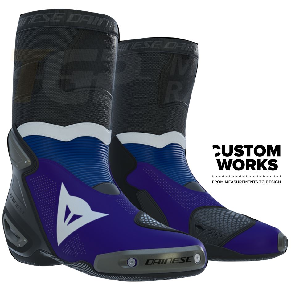 Dainese Axial 2 Air Racing und Straßen Motorradstiefel Prima Pramac Yamaha MotoGP Replica | Herren | Lila / Yamaha Blau / Weiß | Custom Works