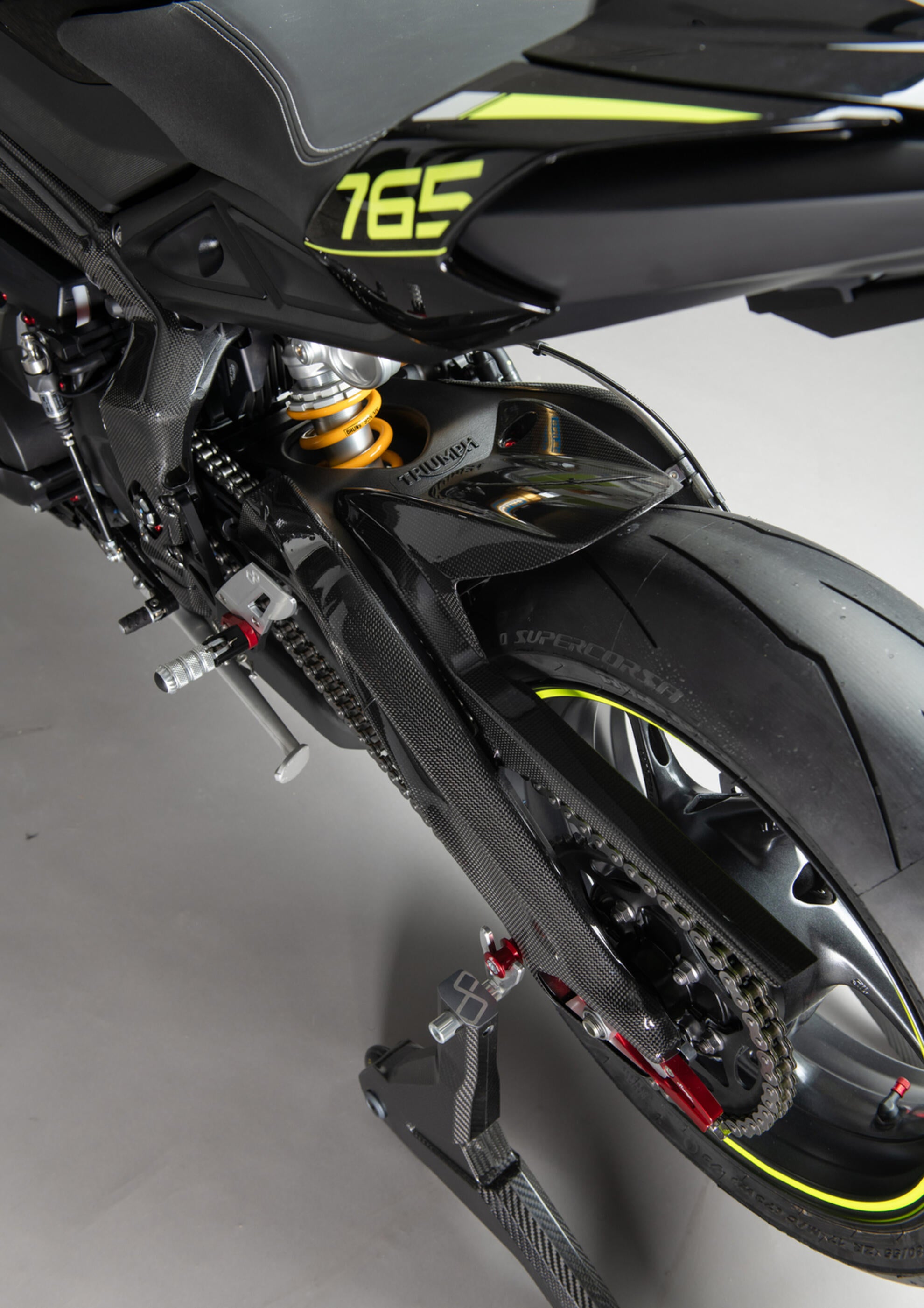 Achterspatbord Carbon LighTech Triumph Street Triple 765 S / R / RS / Moto2 (17-25) CART2420 