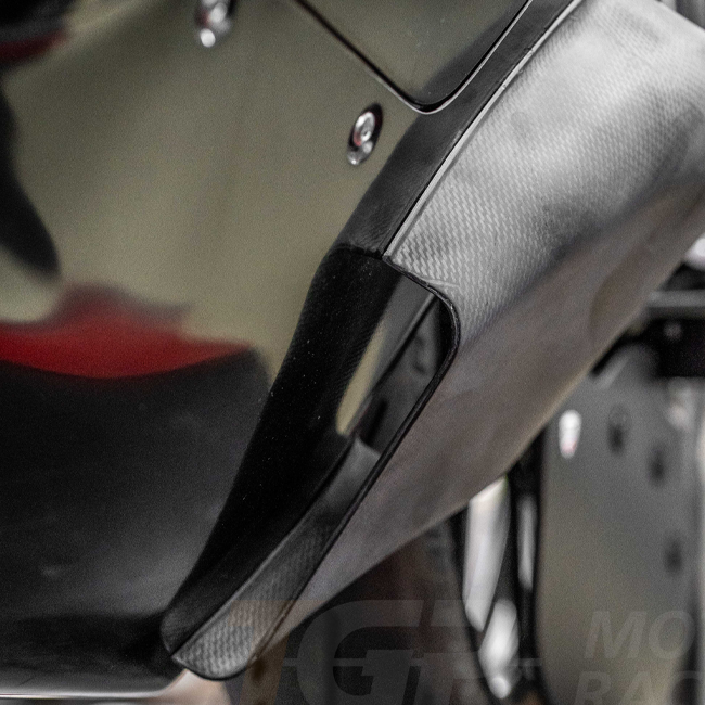 Hoek Sidepods Set Lavatex AP Carbonlijn Ducati Panigale V4/S/R (25-26) 