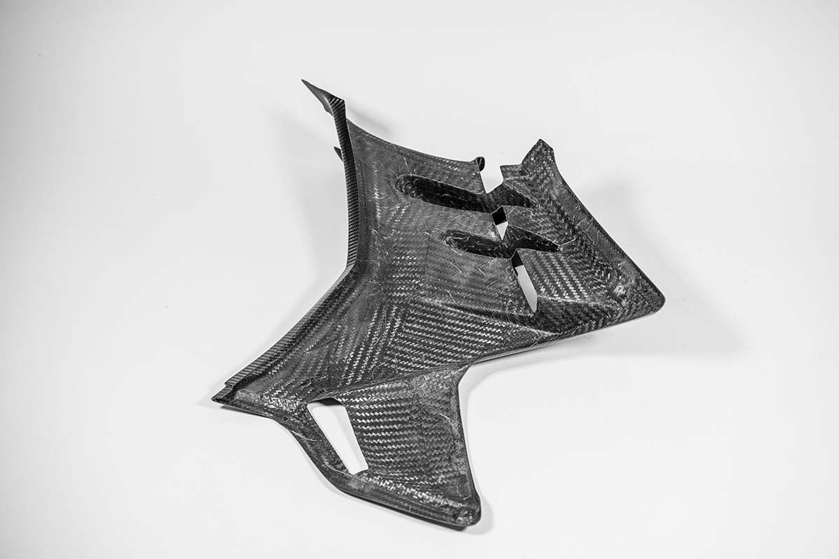 Zijdeel rechts 200g AP Carbon Line Aprilia RSV4/RR/1100 Factory (21-25) 