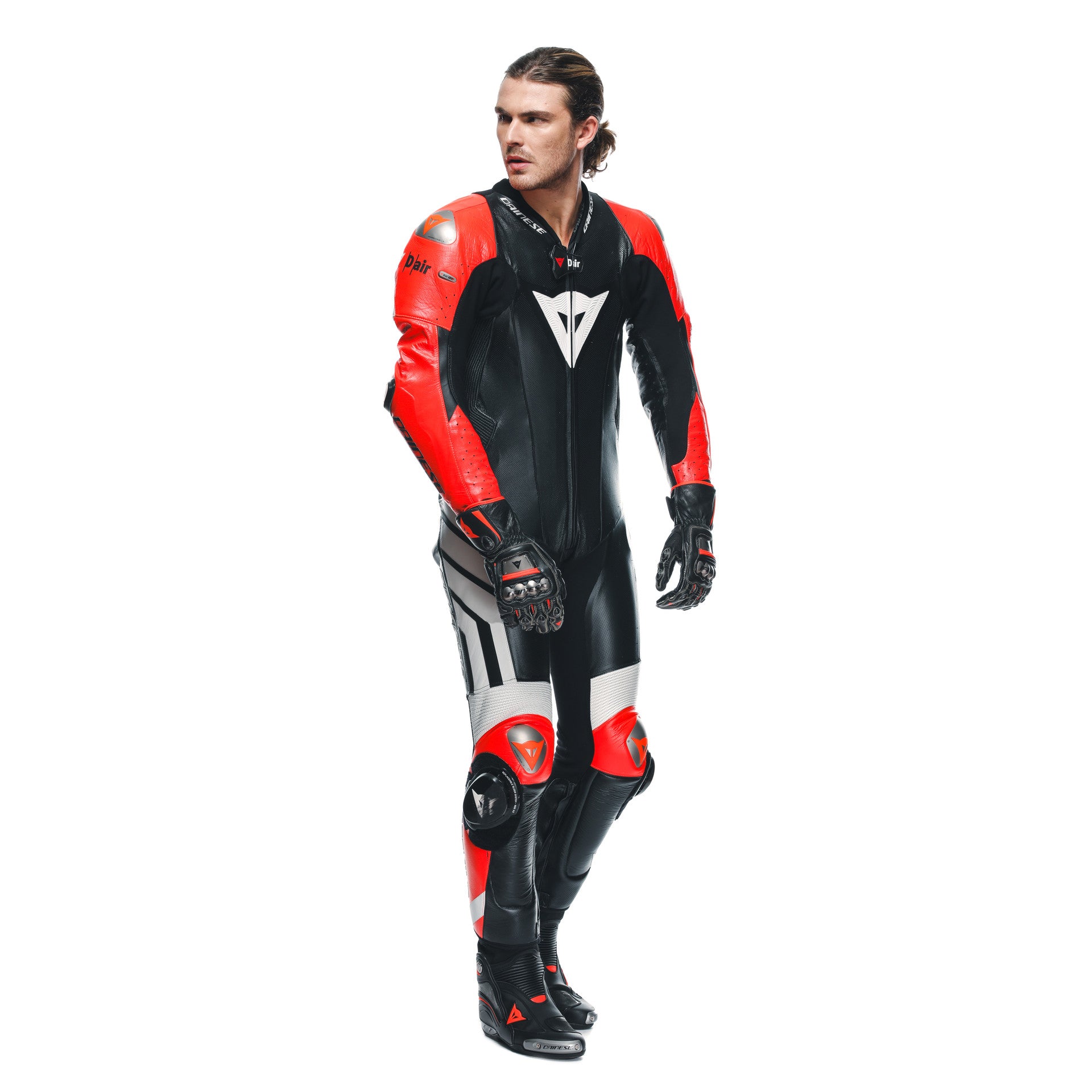 Dainese Mugello 3 D-AIR® Eendelig leren pak – Geperforeerd luchtzak racepak | Heren | Zwart/Rood 