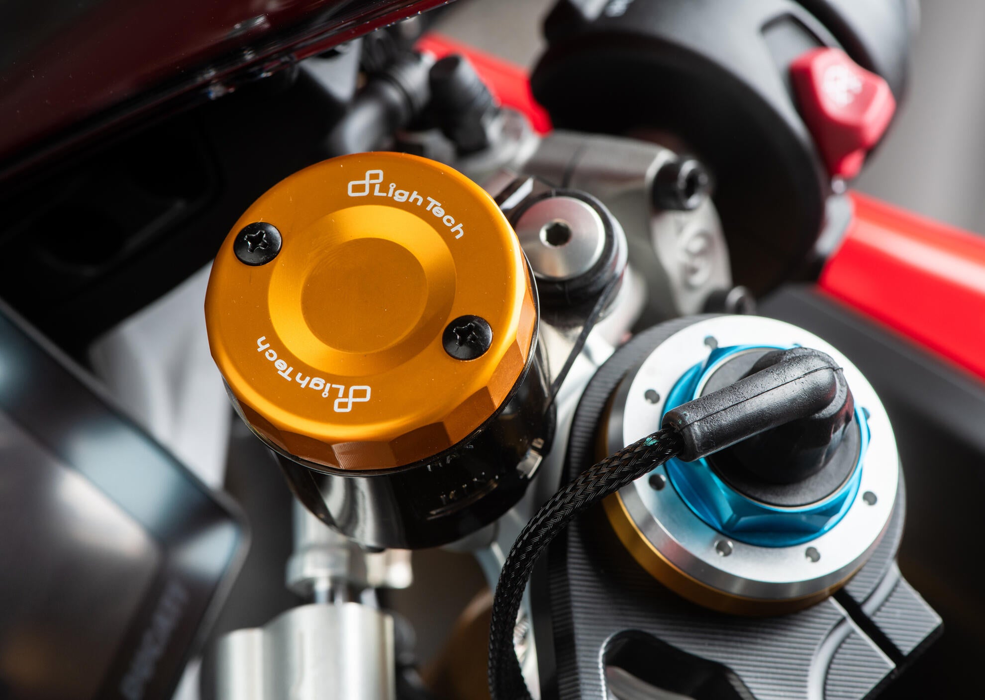 Compensatortank-deksel Voor LighTech Ducati Panigale V4/S (2025) FBC04 