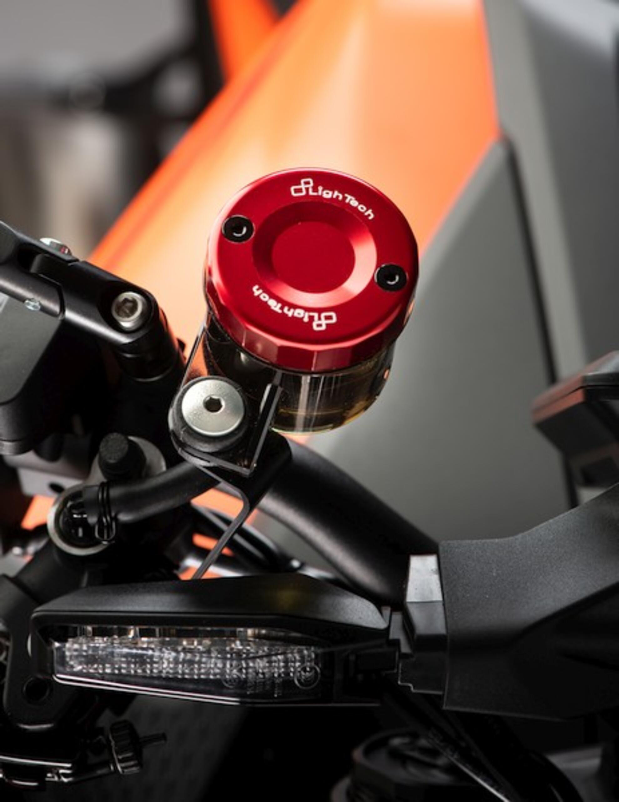 Compensatortank-deksel Voor LighTech Ducati Panigale V4/S (2025) FBC04 