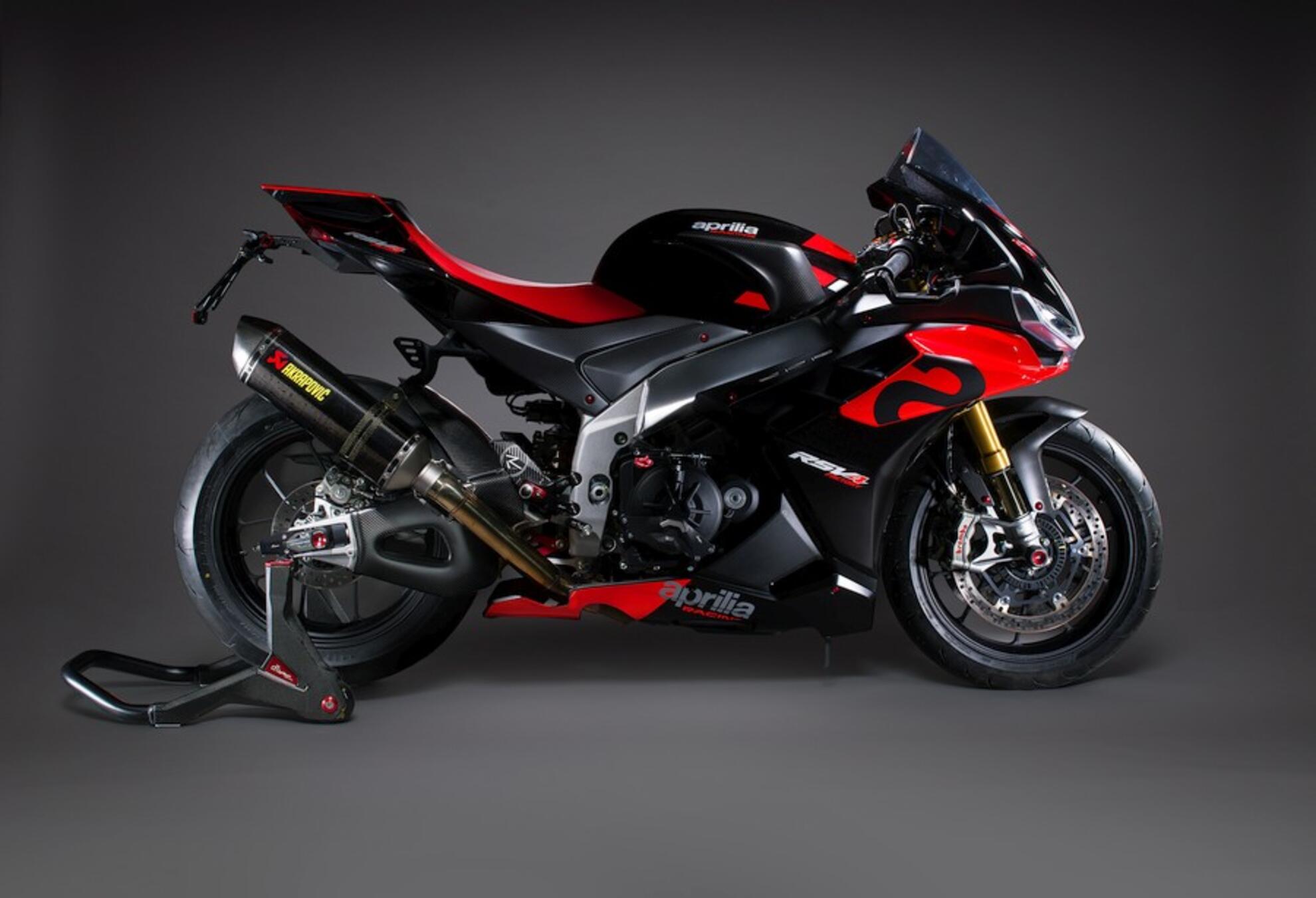 Voetsteun R LighTech Aprilia RSV4/RF/RR/1100 Factory (17-25) FTRAP005R 