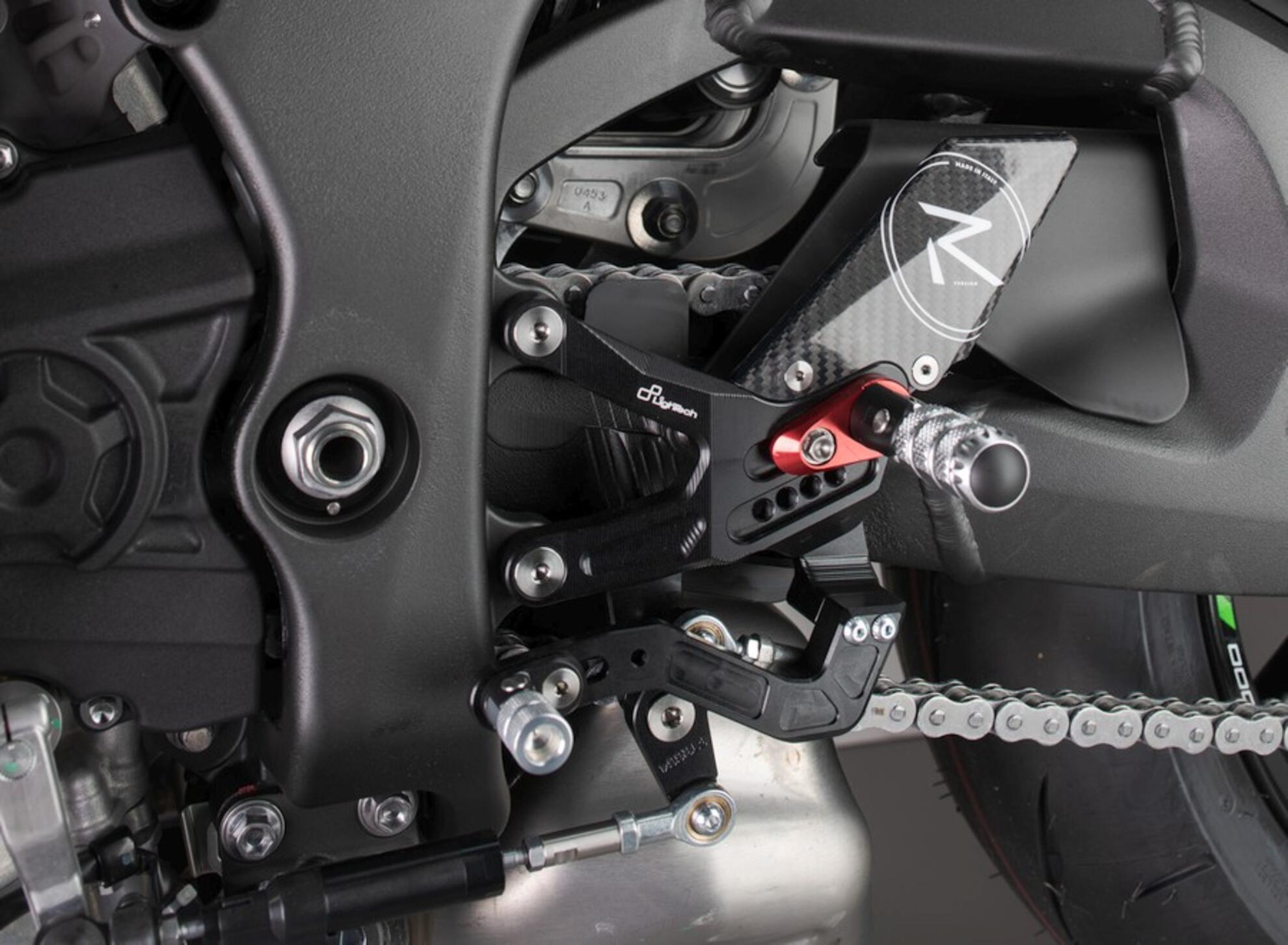 Voorste vering R LighTech Kawasaki ZX-10 R/RR (21-25) FTRKA011R 