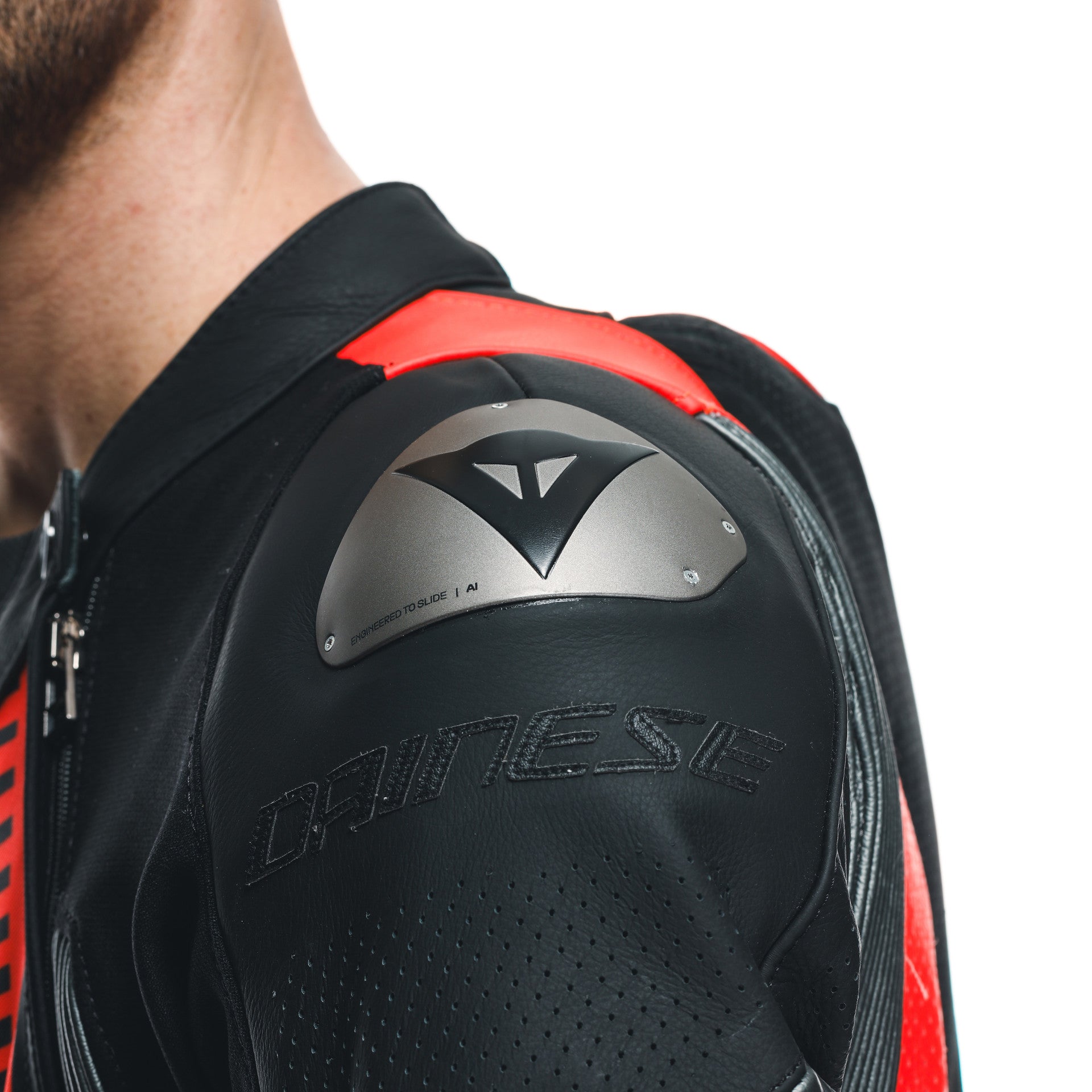 Dainese Audax D-ZIP Eendelig Leerpak – Geperforeerd Racepak | Heren | Zwart/Rood 