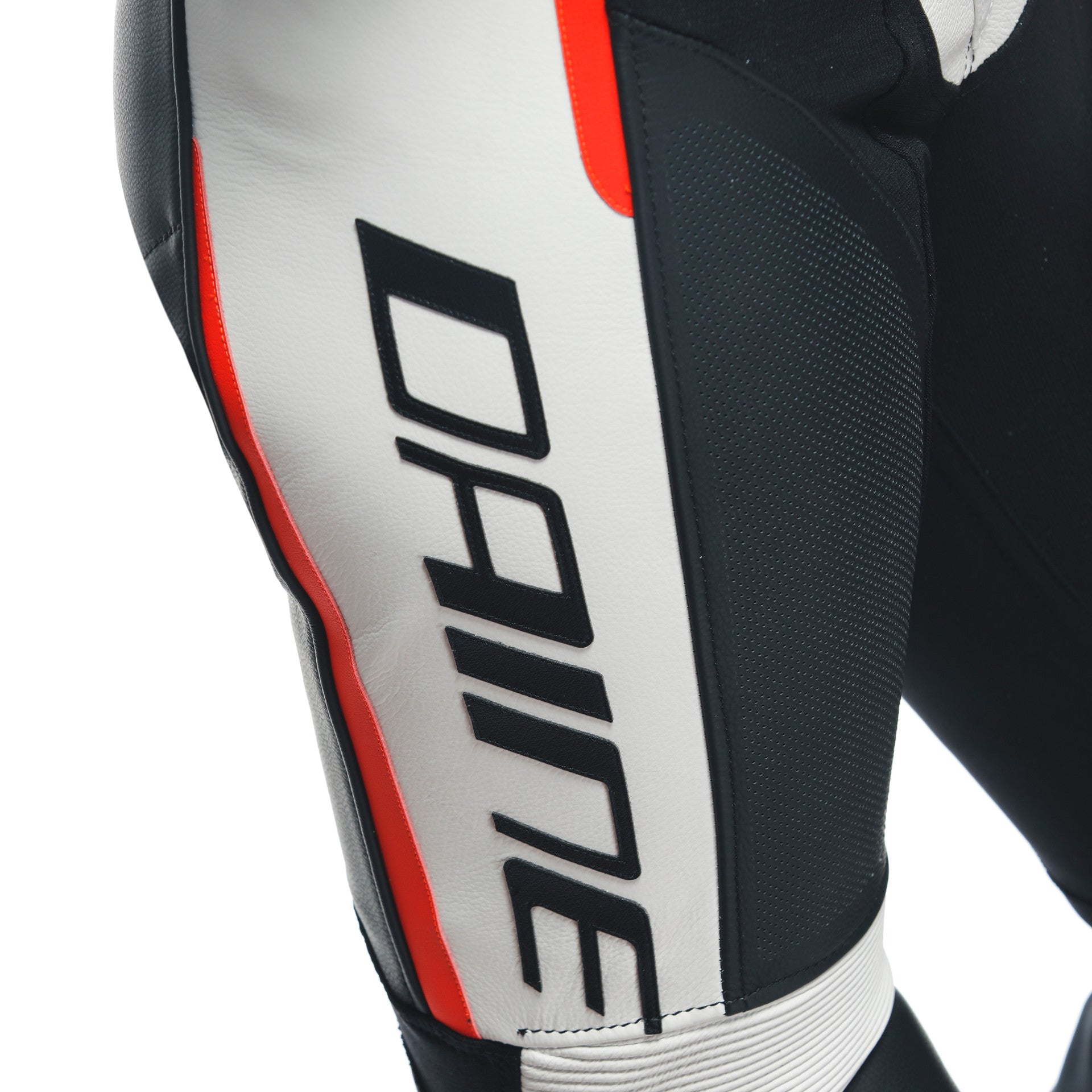 Dainese Grobnik Lady Eendelige Leren Pak – Geperforeerd Racesuit | Vrouwen | Wit/Rood 