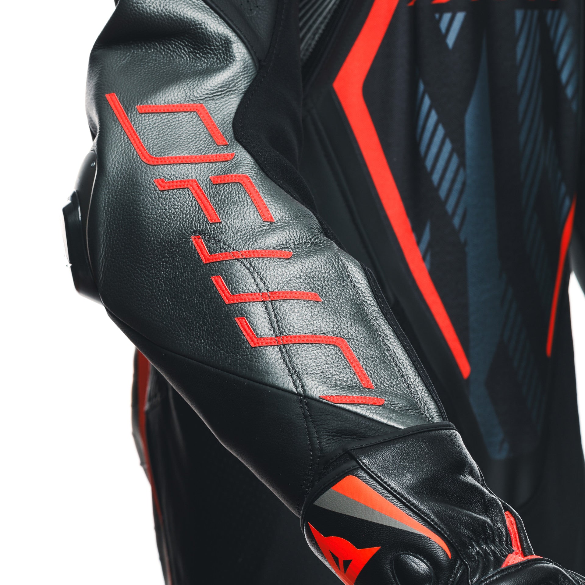 Dainese Audax D-ZIP Eendelig Leerpak – Geperforeerd Racepak | Heren | Zwart/Rood 