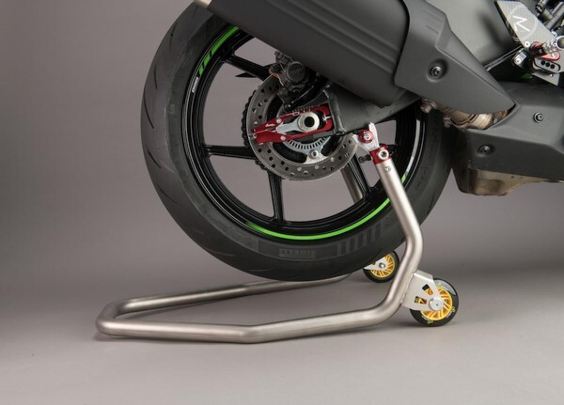 RVS achterwielsteun LighTech Ducati Panigale V4/S (2025) met vorkbevestigingen RSS005F 
