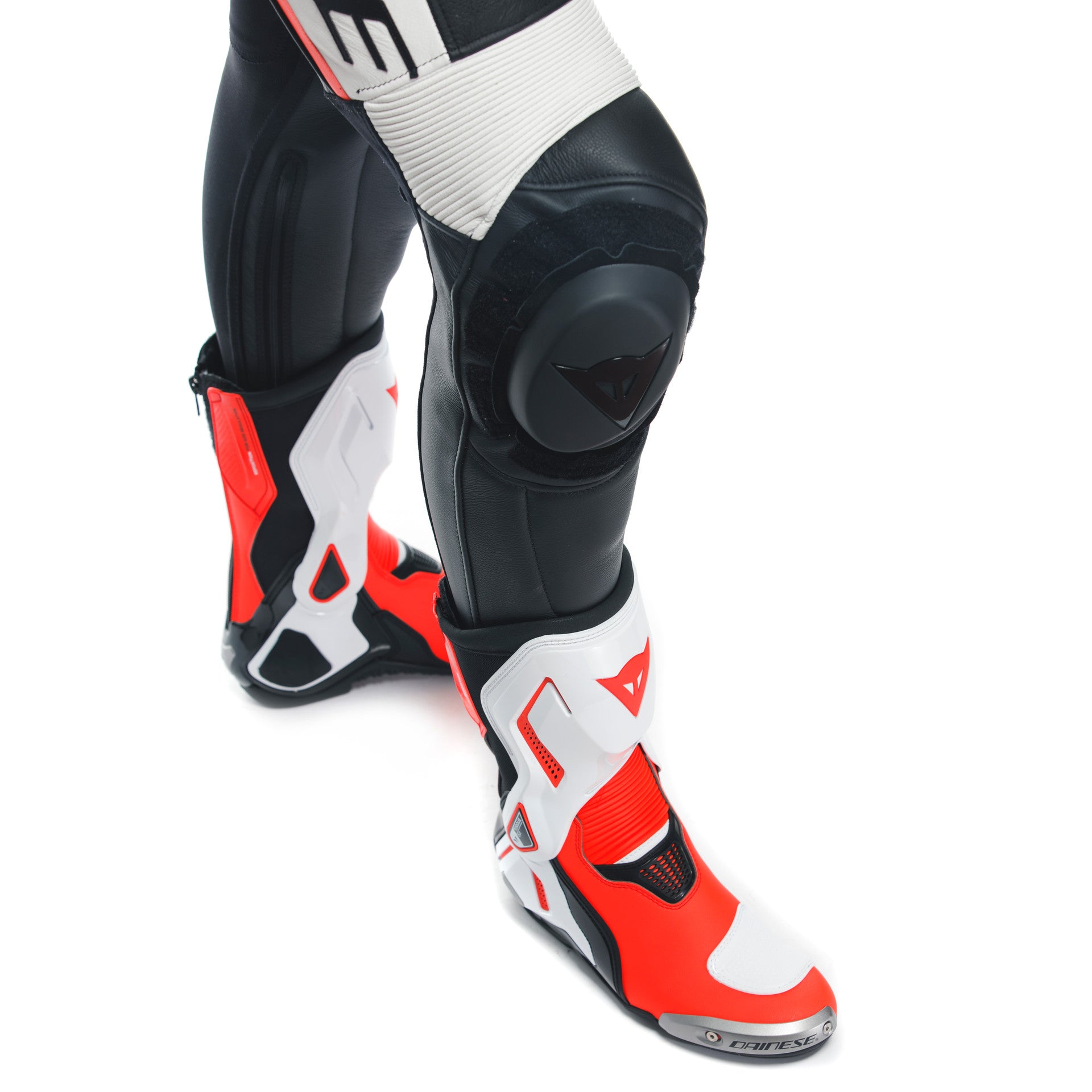 Dainese Grobnik Lady Eendelige Leren Pak – Geperforeerd Racesuit | Vrouwen | Wit/Rood 