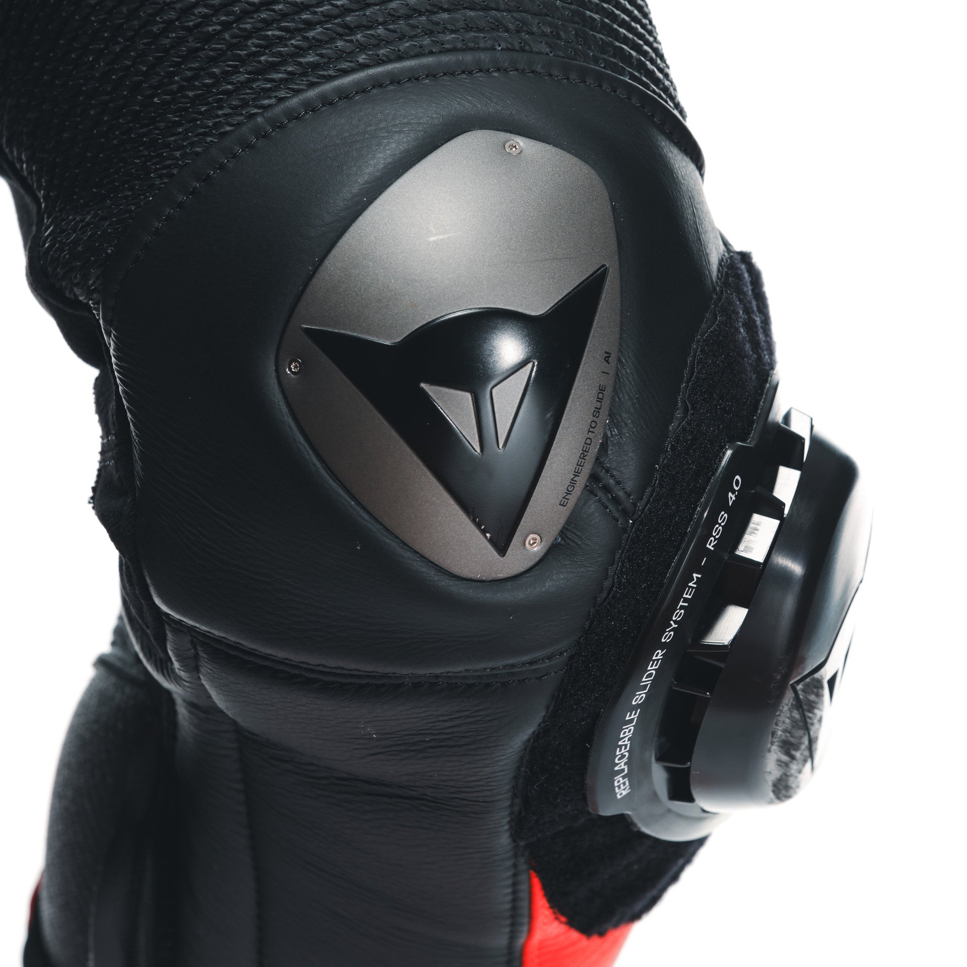 Dainese Misano 3 Lady D-AIR® Eendelige leren overall – Geperforeerd airbag racepak | Vrouwen | Rood 