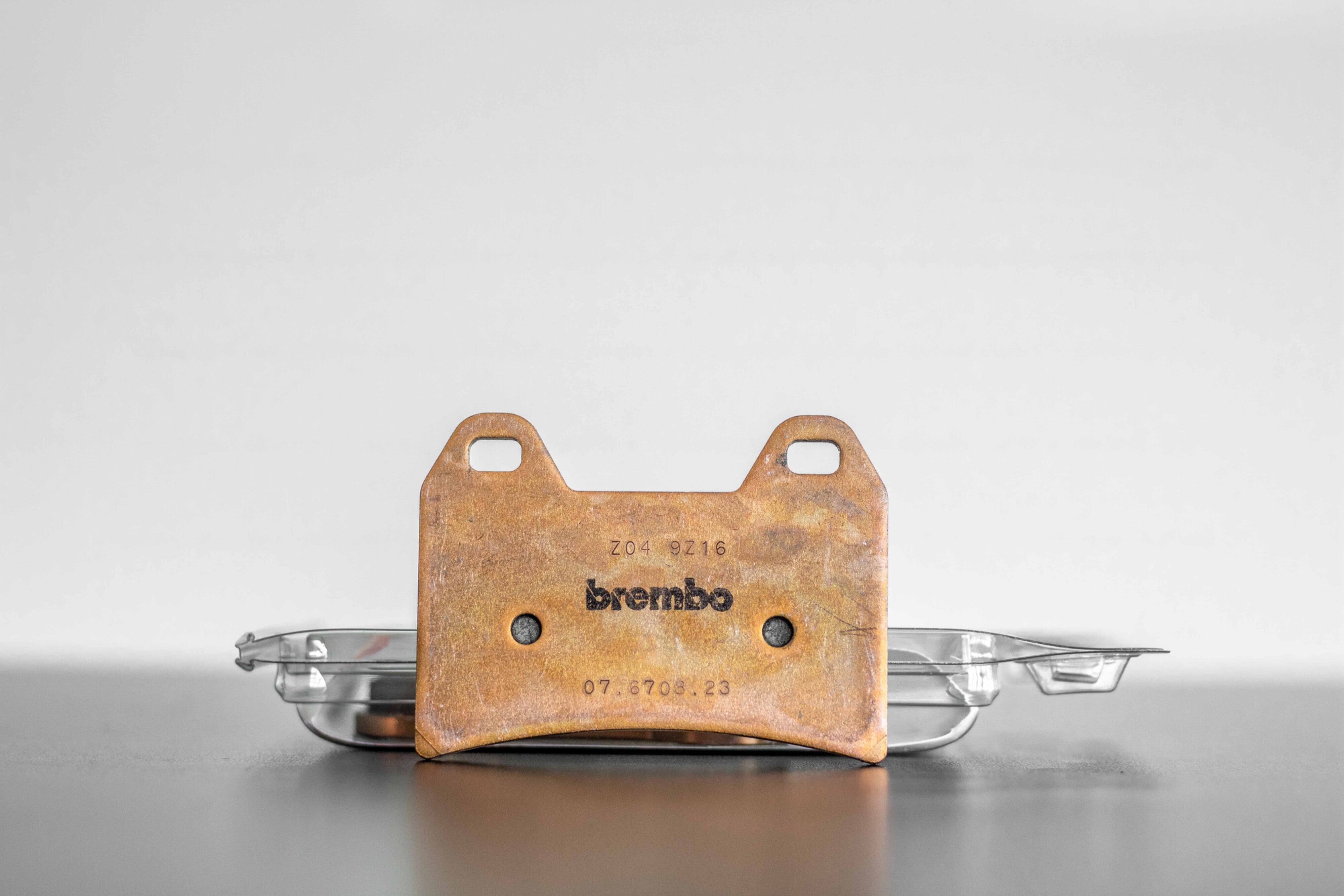 Brembo Z04 Racing-remblokken Serienzange P4 30/34 107670823 