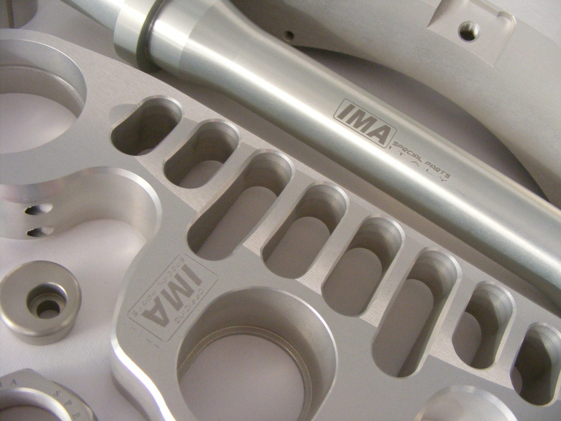 Ima Special Parts Racing voorvorkbrug Ducati Panigale V4 (18-24) 